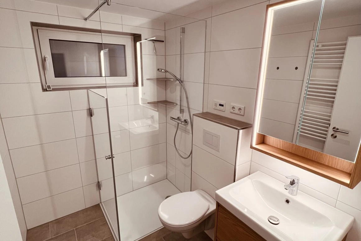 MonteurZimmer: Ferienwohnung/Monteurwohnung, neu renoviert 2024 in 32427 Minden