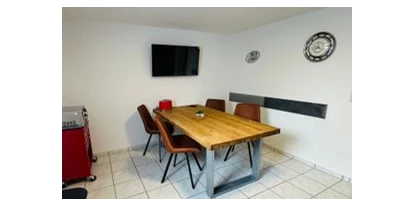 Monteur-Zimmer - Minden (Minden-Lübbecke) - Monteurwohnung "Studio Pitstop" in 32609 Hüllhorst