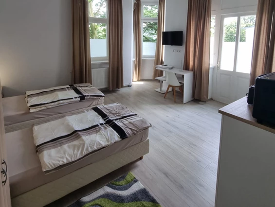 MonteurZimmer: Grosse Apartments saniert im Zentrum Minden