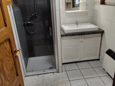 MonteurZimmer: Ferienhaus Schäfer in 32699 Extertal
