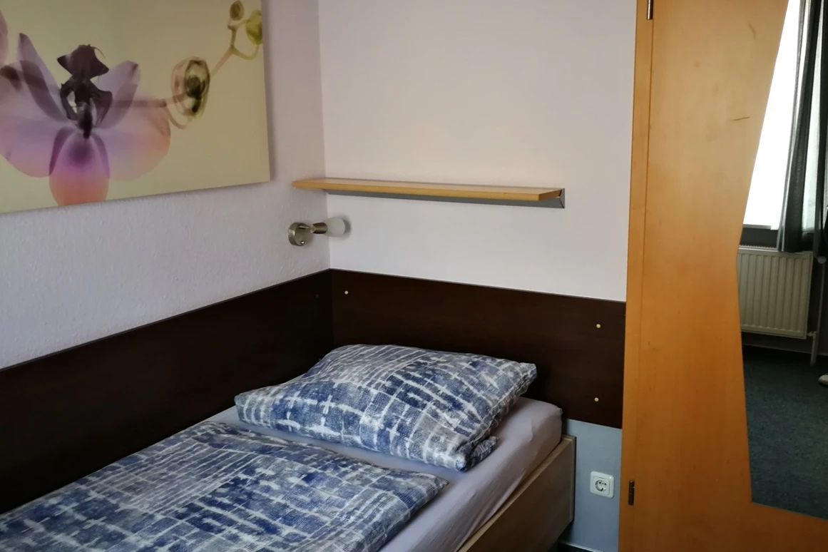 MonteurZimmer: Herzlich Willkommen in der Pension Zum Angestellten