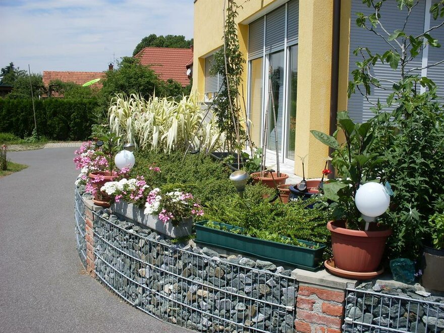 Monteur-Zimmer - Muggenau - Gästehaus- Pension Wollautz