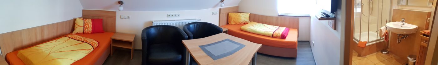 Monteur-Zimmer - Am Bahnhof Pension Holzhausen