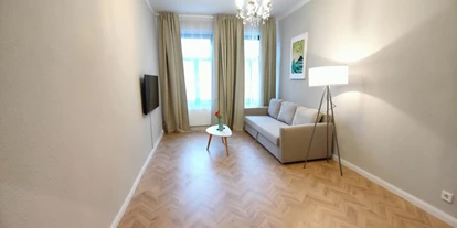 Monteur-Zimmer - Preis pro Nacht - Wohnzimmer - Zollikof Aparts