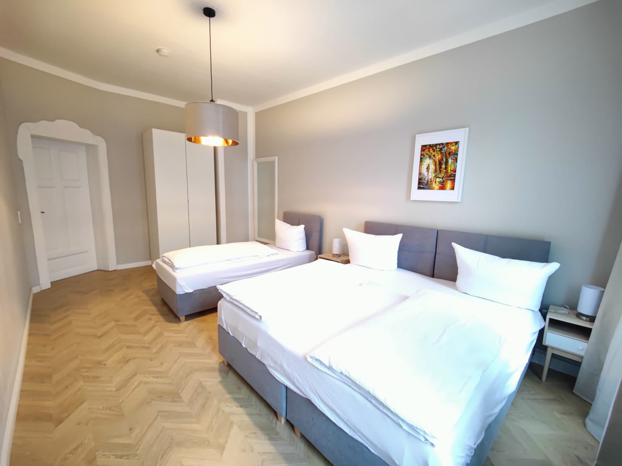 Monteur-Zimmer - Zahlungsarten: Auf Rechnung - Deutschland - Schlafzimmer - Zollikof Aparts