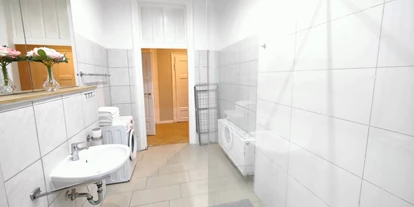Monteur-Zimmer - Preis pro Nacht - Bad - Zollikof Aparts