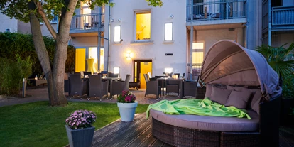 Monteur-Zimmer - Sachsen-Anhalt - http://www.auenwald-pension-leipzig.de/wp-content/uploads/2011/02/Auenwald-Hotel-Innenhof-3099_Vorschauen.jpg - Auenwald Hotel und Apartmenthaus