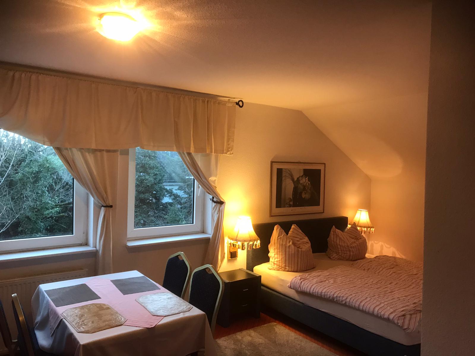 Monteur-Zimmer - Pension Petit