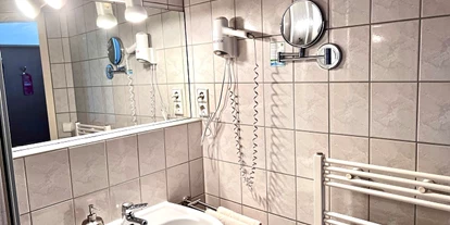 Monteur-Zimmer - Sachsen-Anhalt - https://www.pension-spangenberg.de/images/zimmer/Zimmer_08.jpg - Pension Haus Spangenberg