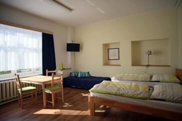 Monteur-Zimmer - Sachsen-Anhalt - Blue Cottage Pension- Nah am Wald und doch zentral