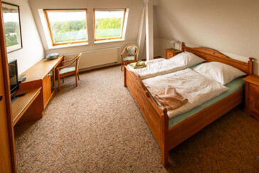 Monteur-Zimmer - Sachsen-Anhalt - https://mein-monteurzimmer.de/website/var/tmp/image-thumbnails/130000/130609/thumb__housing_item_preview/41539952885.jpeg - Pension Goldene Kugel