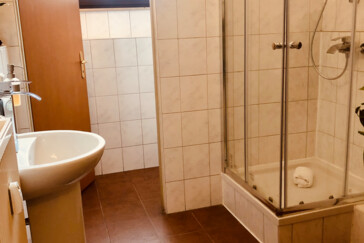 Monteur-Zimmer - Sachsen-Anhalt - https://mein-monteurzimmer.de/website/var/tmp/image-thumbnails/150000/159263/thumb__housing_item_preview/4555c08aa086fe2868c18d332234e607.jpeg - Pension Citynah Leipzig