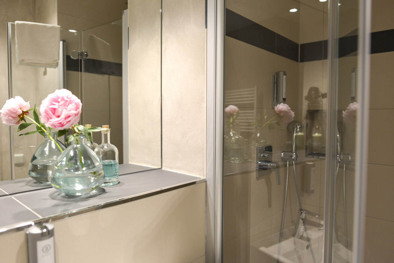 Monteur-Zimmer - Sachsen-Anhalt - https://www.apartment-central.de/img/images/Team/apartment_central/zimmer/studio110/DSC_5721.jpg - Apartment Central Leipzig