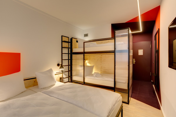 Monteur-Zimmer - Sachsen-Anhalt - MEININGER Hotel Leipzig Central Station