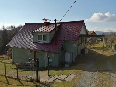 MonteurZimmer: Ruhiges Gästehaus im Grünen