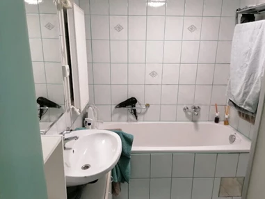 MonteurZimmer: Ruhiges Gästehaus im Grünen