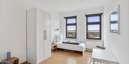 Monteur-Zimmer - Sachsen-Anhalt - 15 Schlafzimmer Apartmenthaus mit Loggia's uvm. Leipzig Ost