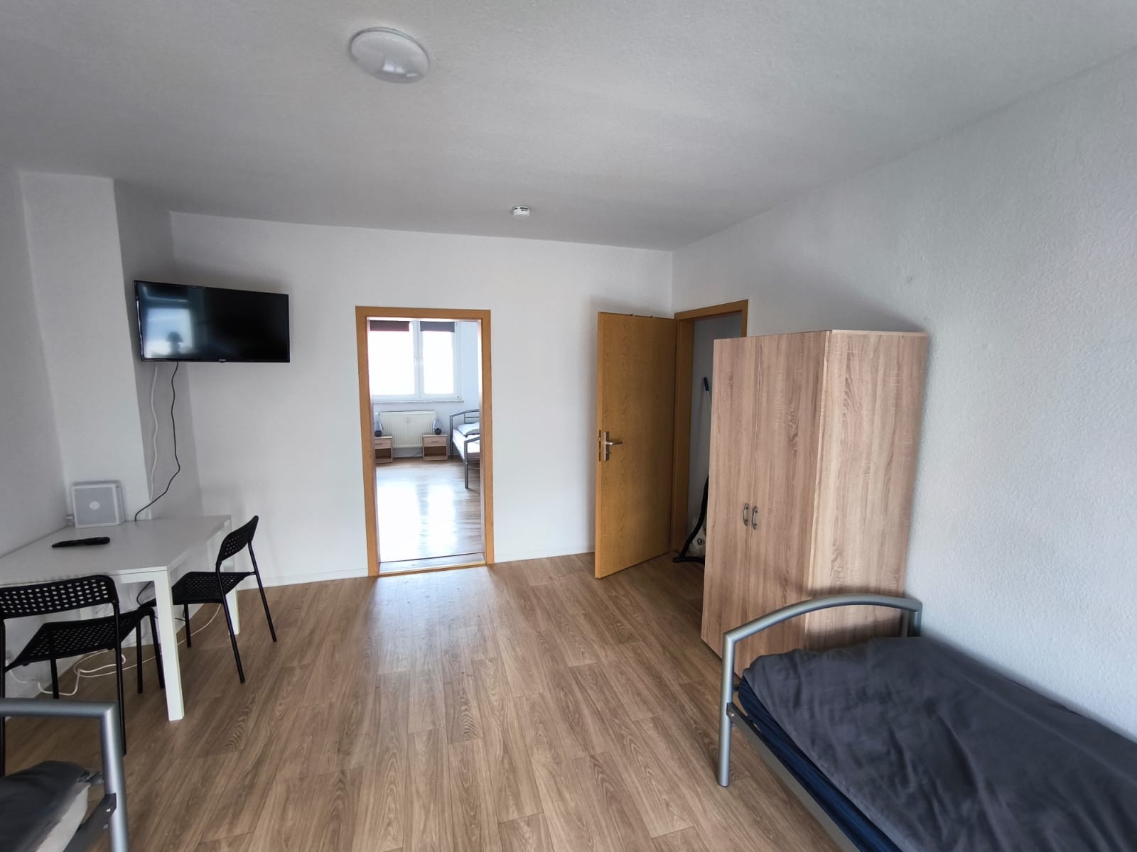 Monteur-Zimmer - Sachsen-Anhalt - Legro Monteurs Wohnungen in 06217 Merseburg