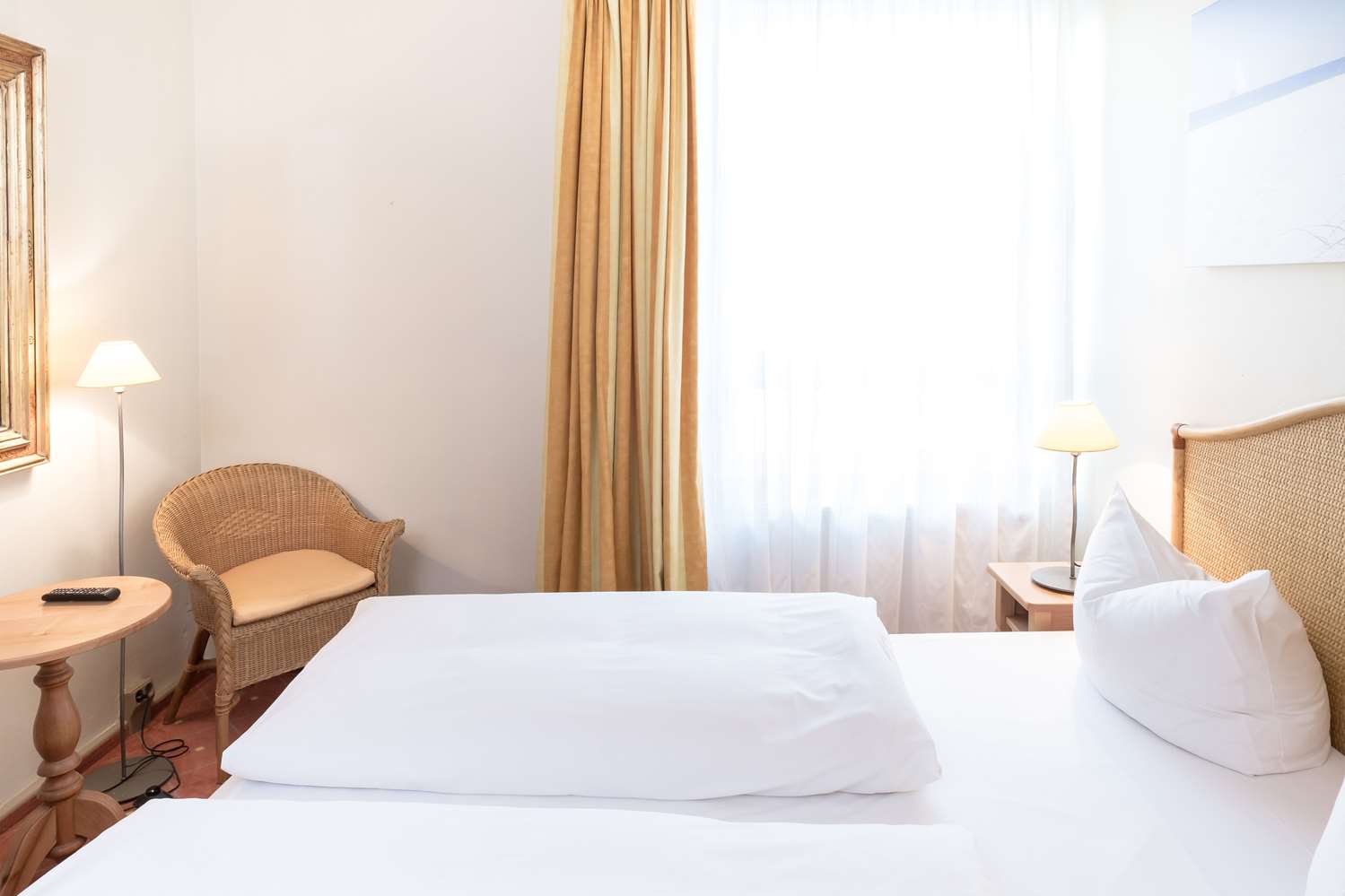 Monteur-Zimmer - Sachsen-Anhalt - Campanile Leipzig-Halle Airport