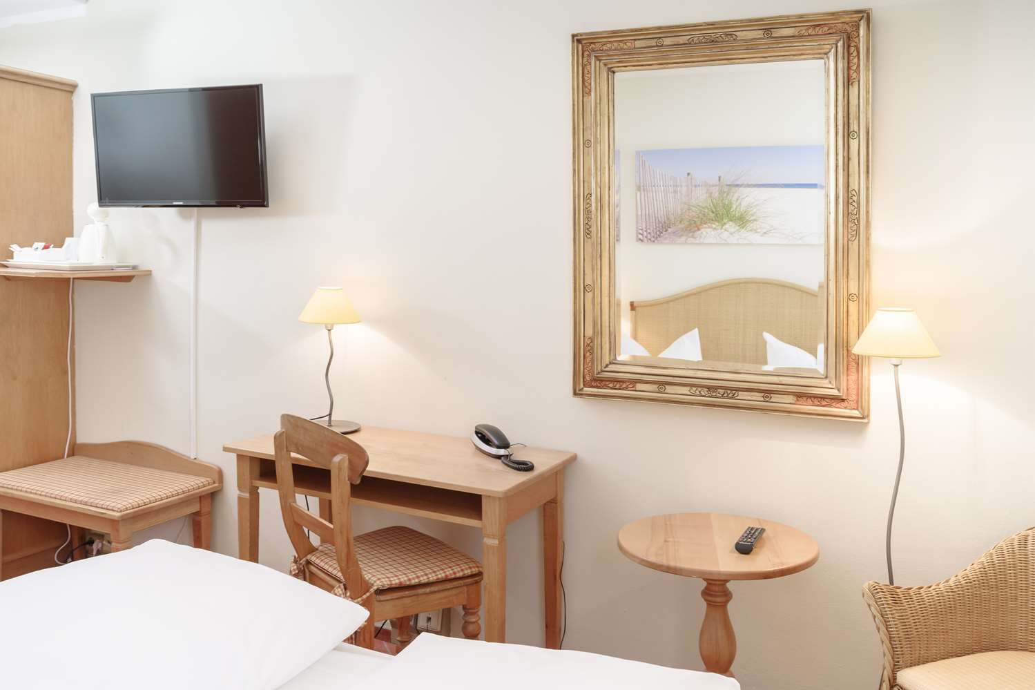 Monteur-Zimmer - Sachsen-Anhalt - Campanile Leipzig-Halle Airport