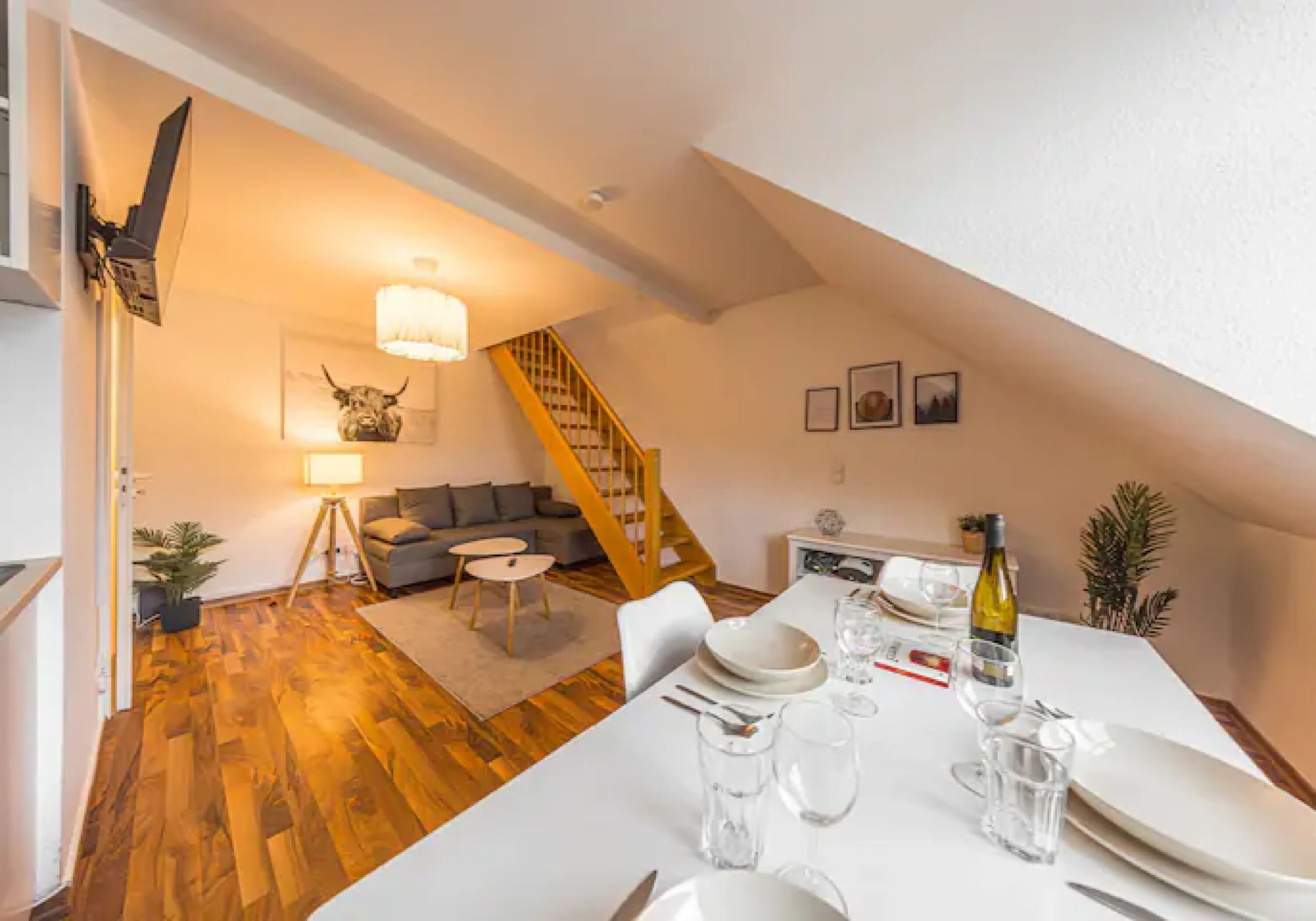 Monteur-Zimmer - Wohnung in Paul-List-Straße, Leipzig