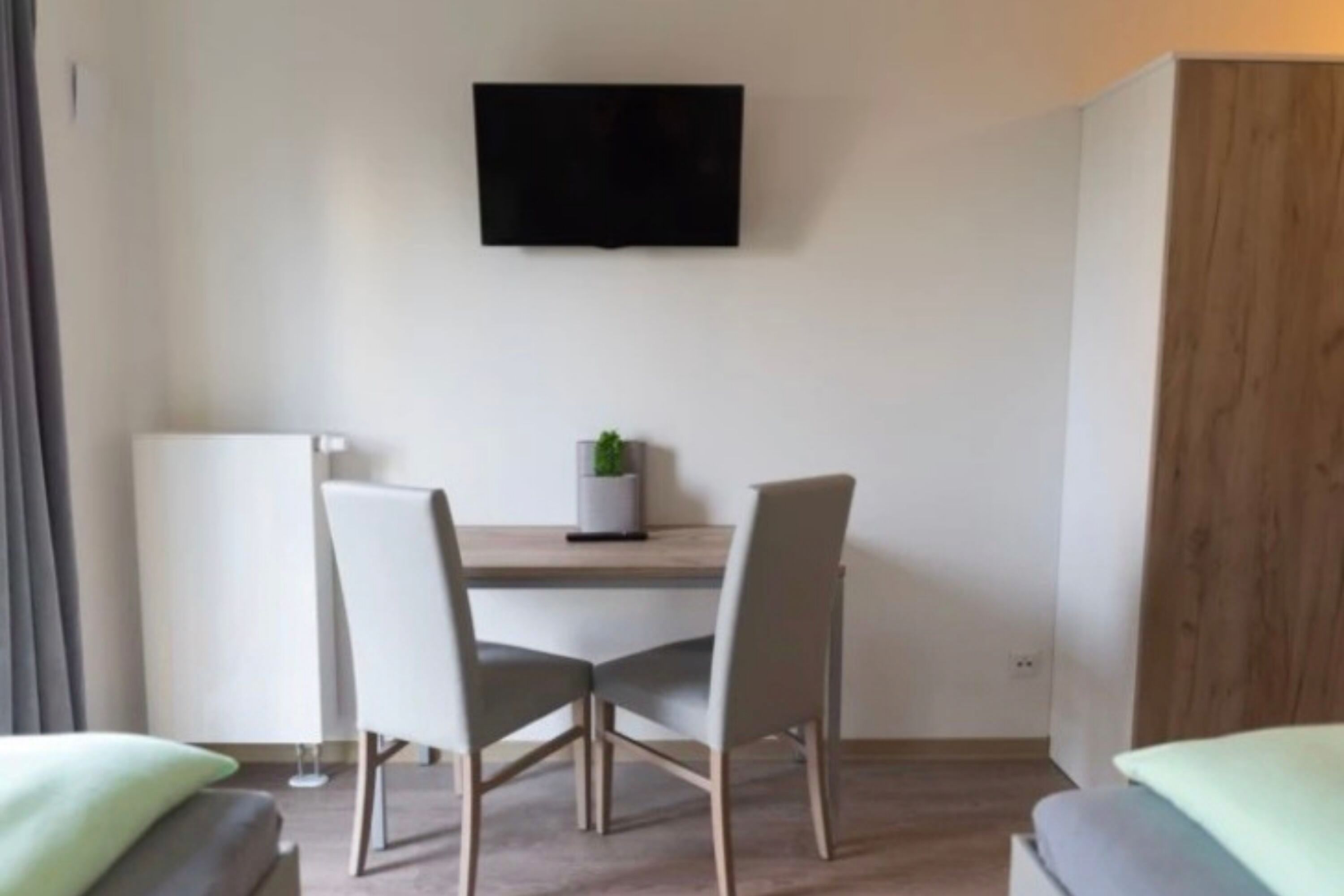 Monteur-Zimmer - Sachsen-Anhalt - TOMASZ-LIVING in Leipzig - über 200+ Einzelbetten