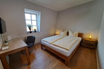 Monteur-Zimmer - Sachsen-Anhalt - Monteurunterkünfte - Hotelzimmer und Monteurwohnungen bis 40 Personen