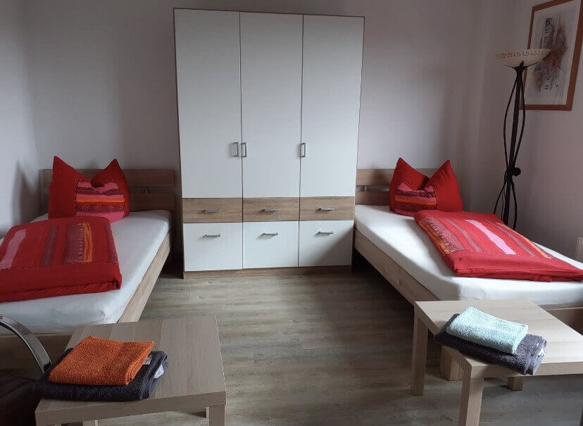 Monteur-Zimmer - Sachsen-Anhalt - https://www.deutschland-monteurzimmer.de/uploads/13489/monteurunterkunft-mbw-monteurzimmer-rainer-weimann-06188-landsberg-ot-braschwitz-1615665642604d19ea13bee.jpeg - MBW Monteurzimmer in 06188 Landsberg OT Braschwitz