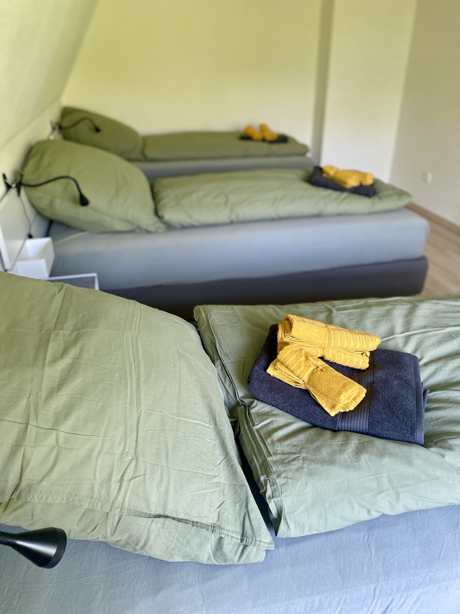 Monteur-Zimmer - Groitzsch - Work and Travel Leipzig - Parkplatz, Netflix, Internet in 04420 Markranstädt