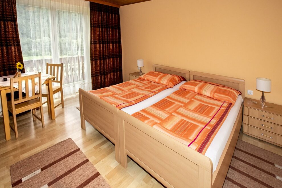 Monteur-Zimmer - Preis pro Nacht - Aflenz Kurort - Frühstückspension Ebner- Hollerer