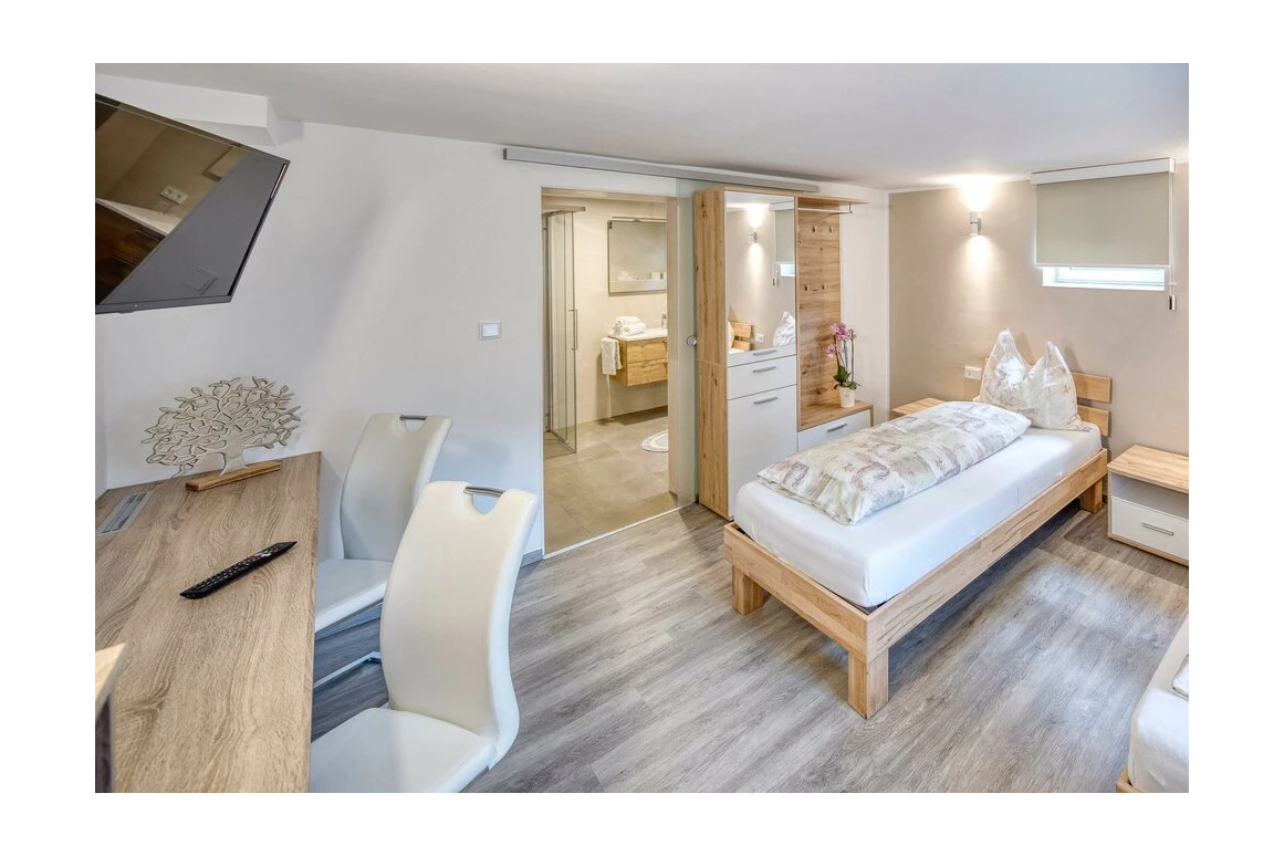 MonteurZimmer: Gasthaus Ebner