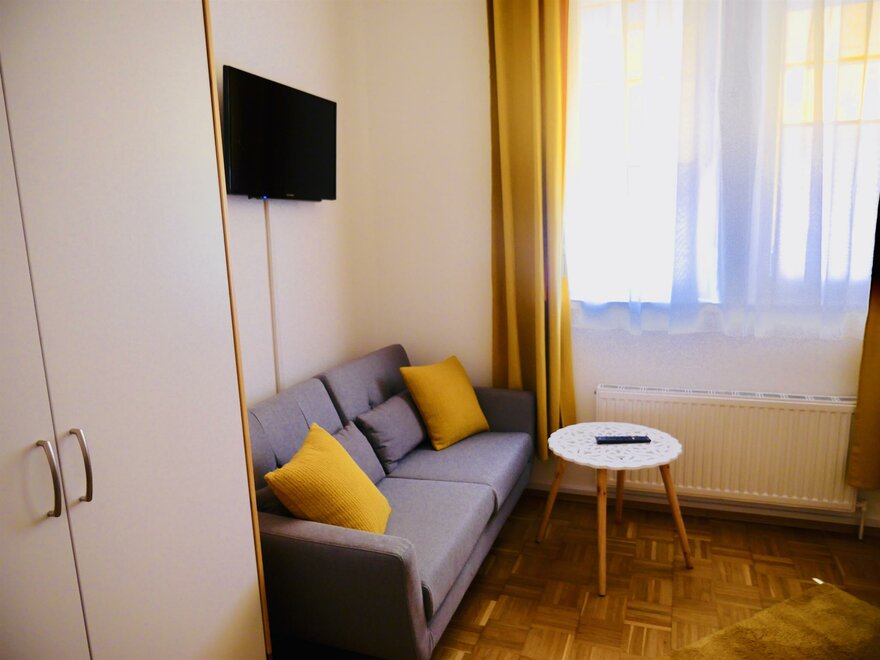 Monteur-Zimmer - Vordernberg - Privatzimmer Konditorei Mandl