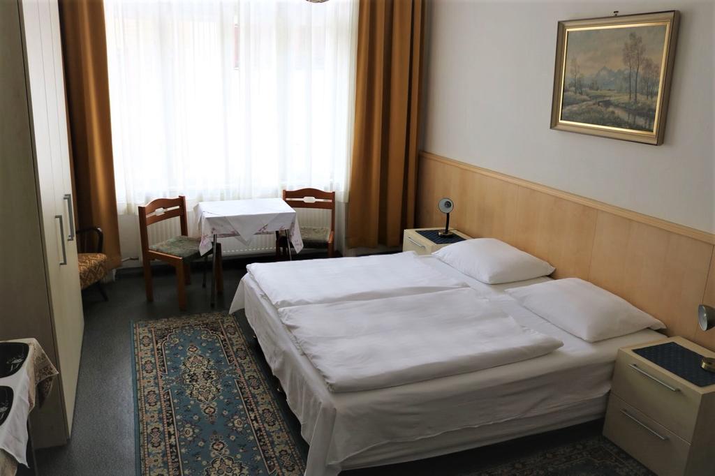 Monteur-Zimmer - Groß-Enzersdorf - Hotel Pension Reimer