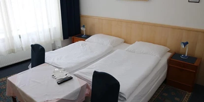 Monteur-Zimmer - Lanzendorf (Lanzendorf) - Hotel Pension Reimer