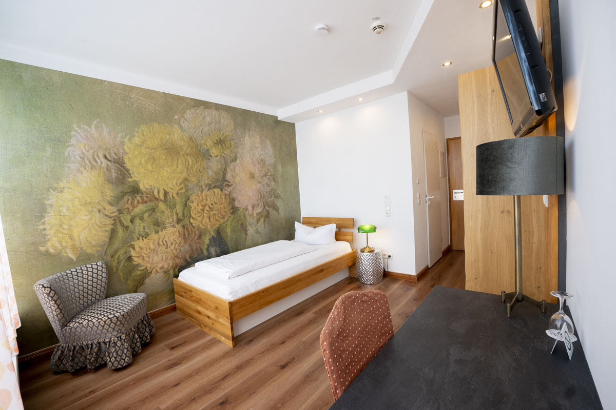 MonteurZimmer: Einzelappartement OHNE Küche  - Wohnfakturei | serviced apartments in augsburg