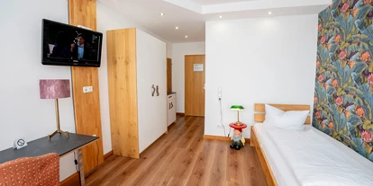 Monteur-Zimmer - Aichach (Landkreis Aichach-Friedberg) - Einzelappartement OHNE Küche  - Wohnfakturei | serviced apartments in augsburg