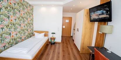 Monteur-Zimmer - Aichach (Landkreis Aichach-Friedberg) - Einzelappartement OHNE Küche  - Wohnfakturei | serviced apartments in augsburg