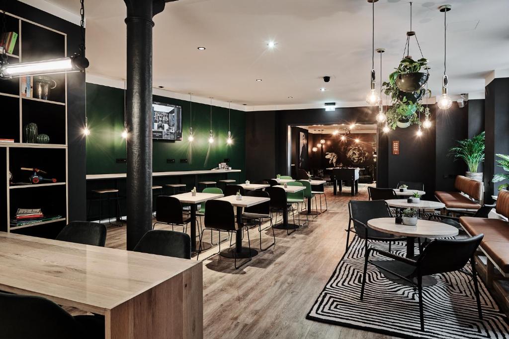 Monteur-Zimmer - Groitzsch - GRONERS Leipzig