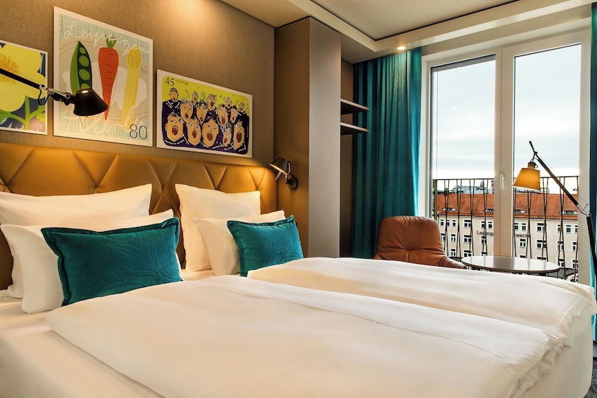 Monteur-Zimmer - Groitzsch - Hotel Motel One Leipzig-Post