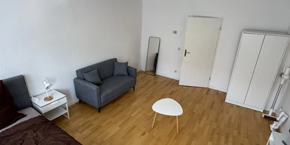 Monteur-Zimmer - Sachsen-Anhalt - 10 Moderne Wohnungen in Merseburg – Leuna-Werk 5 Minuten in 06217 Merseburg