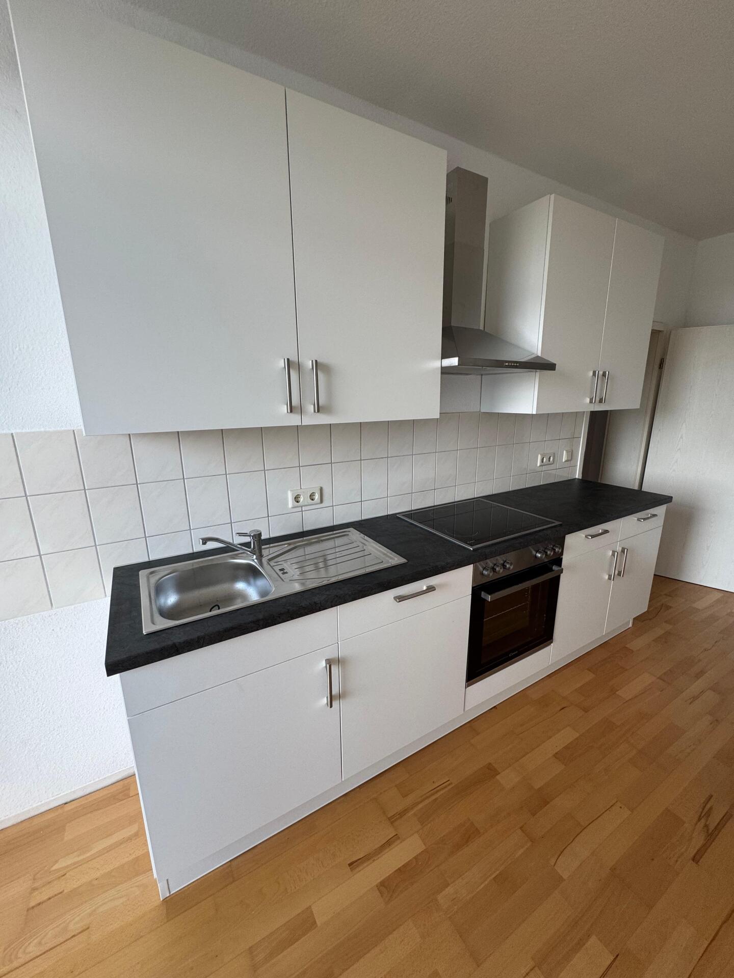 Monteur-Zimmer - Groitzsch - https://www.deutschland-monteurzimmer.de/uploads/20059/1751973435686cfe3bde8b3.jpeg - 10 Moderne Wohnungen in Merseburg – Leuna-Werk 5 Minuten in 06217 Merseburg