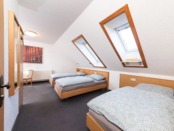 MonteurZimmer: Pension Greiser in 04178 Leipzig