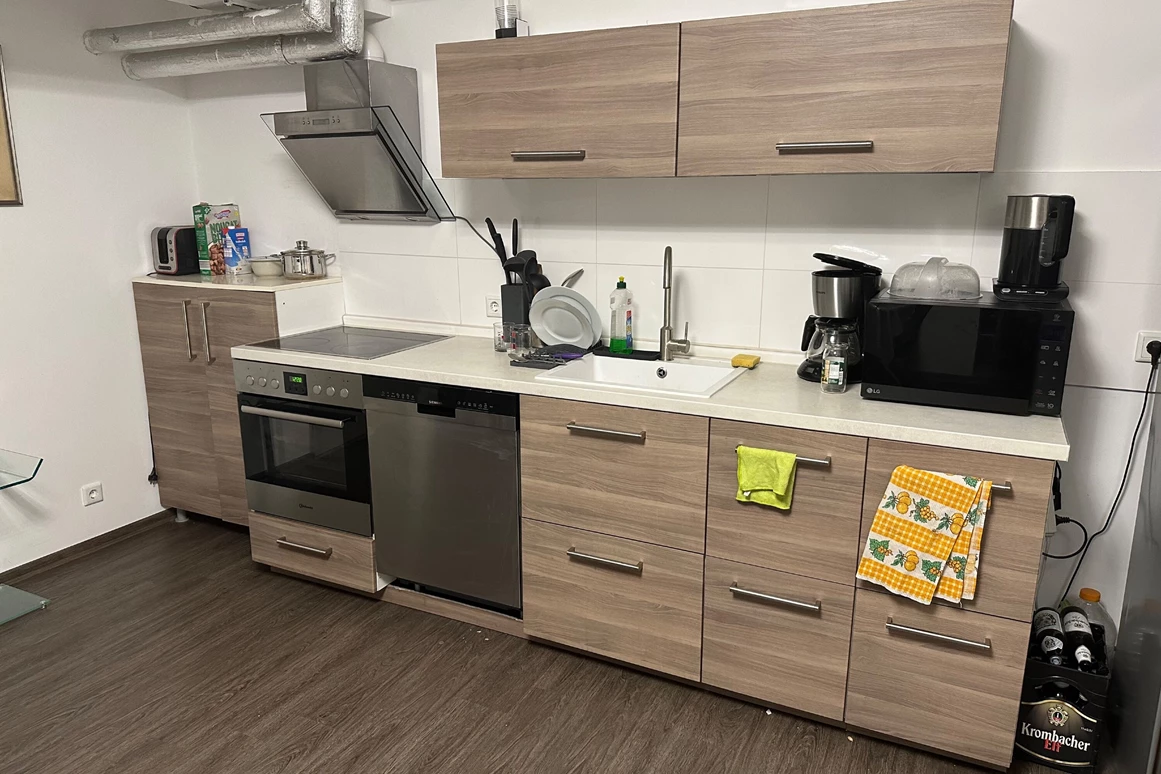 MonteurZimmer: Einzel- und Doppelzimmer mit Grillmöglichkeit in Leipzig