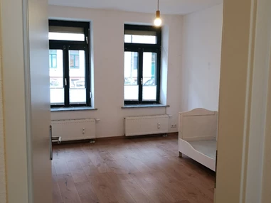 MonteurZimmer: Gemütliche - möbilierte 2 Zimmer-Wohnung mit urbaner Küche