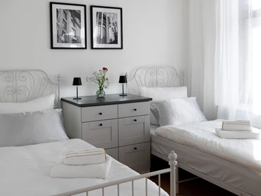 MonteurZimmer: https://images.monteurzimmer.de/e97050280f/xl/8f353ea5-960a-446f-a19b-78951913f6f9.jpg - Wohnung Phan