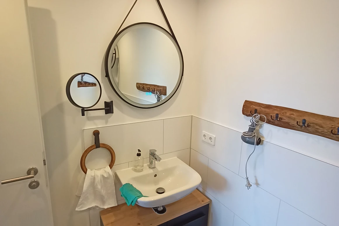 MonteurZimmer: Ferienwohnung am Schafstall
