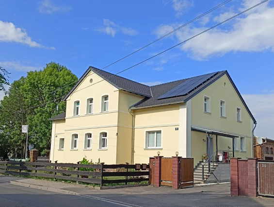 MonteurZimmer: Ferienwohnung am Schafstall