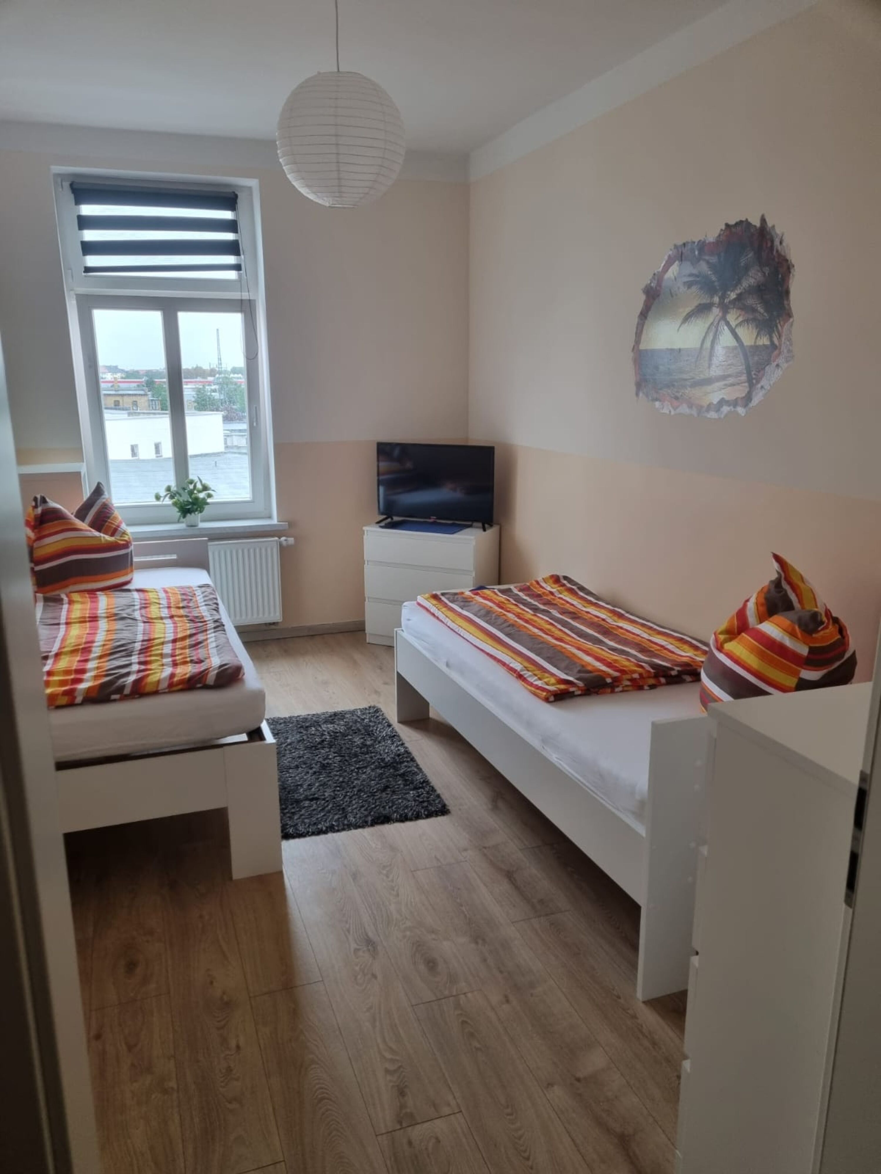 Monteur-Zimmer - Monteurunterkunft zentrumsnah , BMW Nähe und Eilenburg