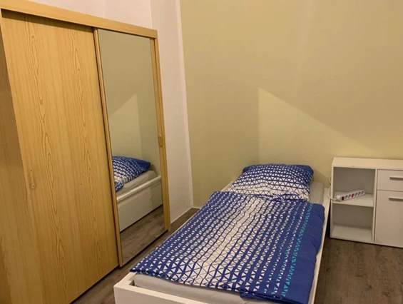 MonteurZimmer: https://images.monteurzimmer.de/ac407539e4/xl/92158c0a-6f39-4229-89da-f5645ecb6f6e.jpg - möblierte Monteursunterkünfte
