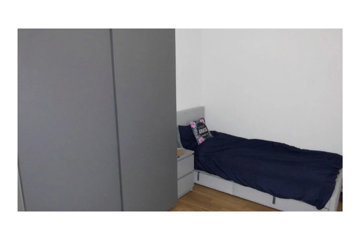 MonteurZimmer: https://images.monteurzimmer.de/ba04c181a6/xl/075b71f8-b090-453c-8c52-2c3cddbf1194.jpg - Günstige Unterkünfte in Leipzig mit Bad und Küche